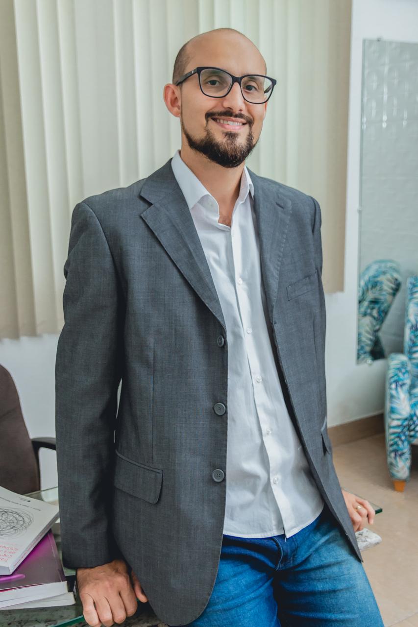 Renato Salmen, psicólogo TCC
